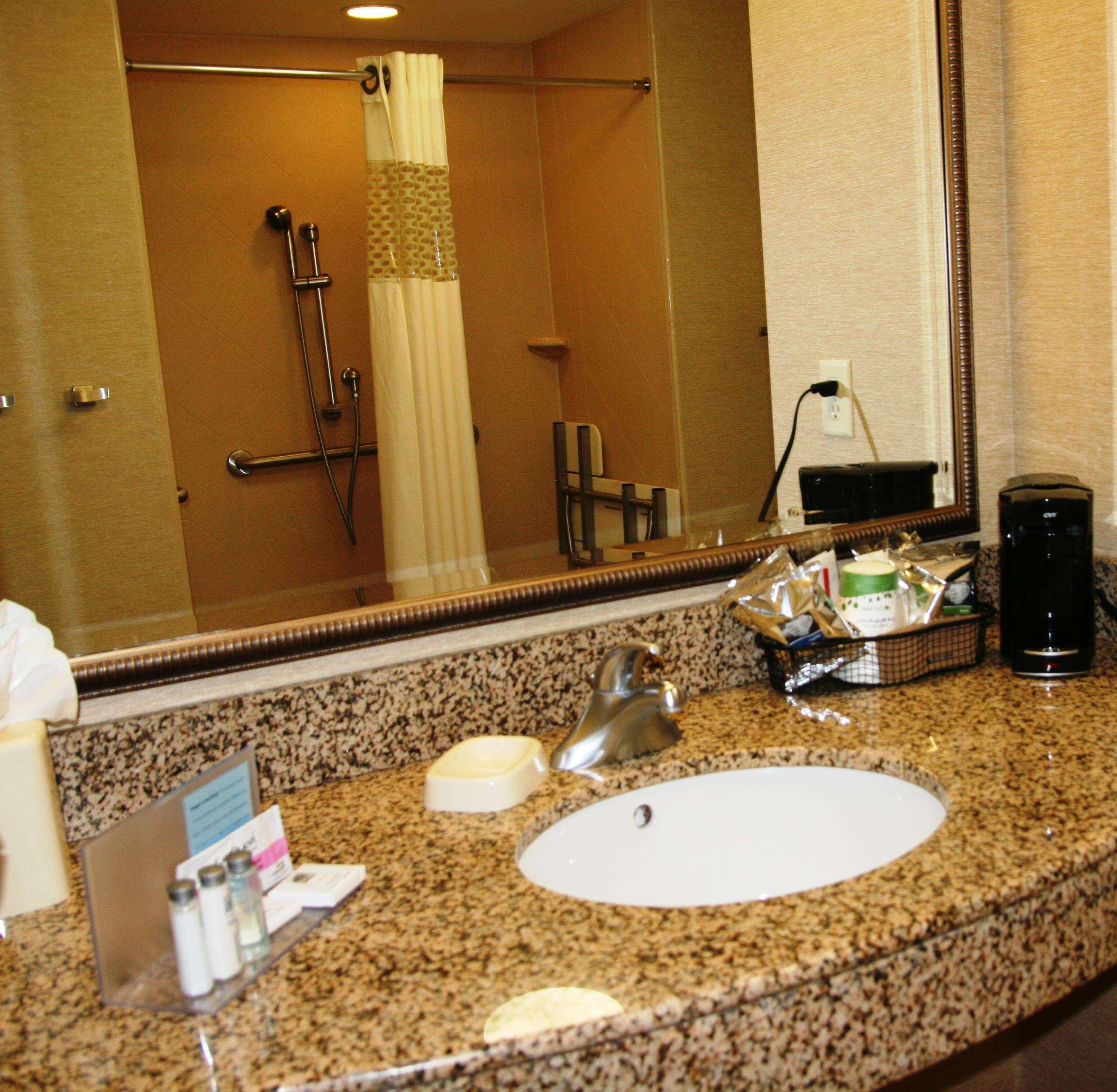 Hampton Inn Denver Northeast-Брайтон Экстерьер фото
