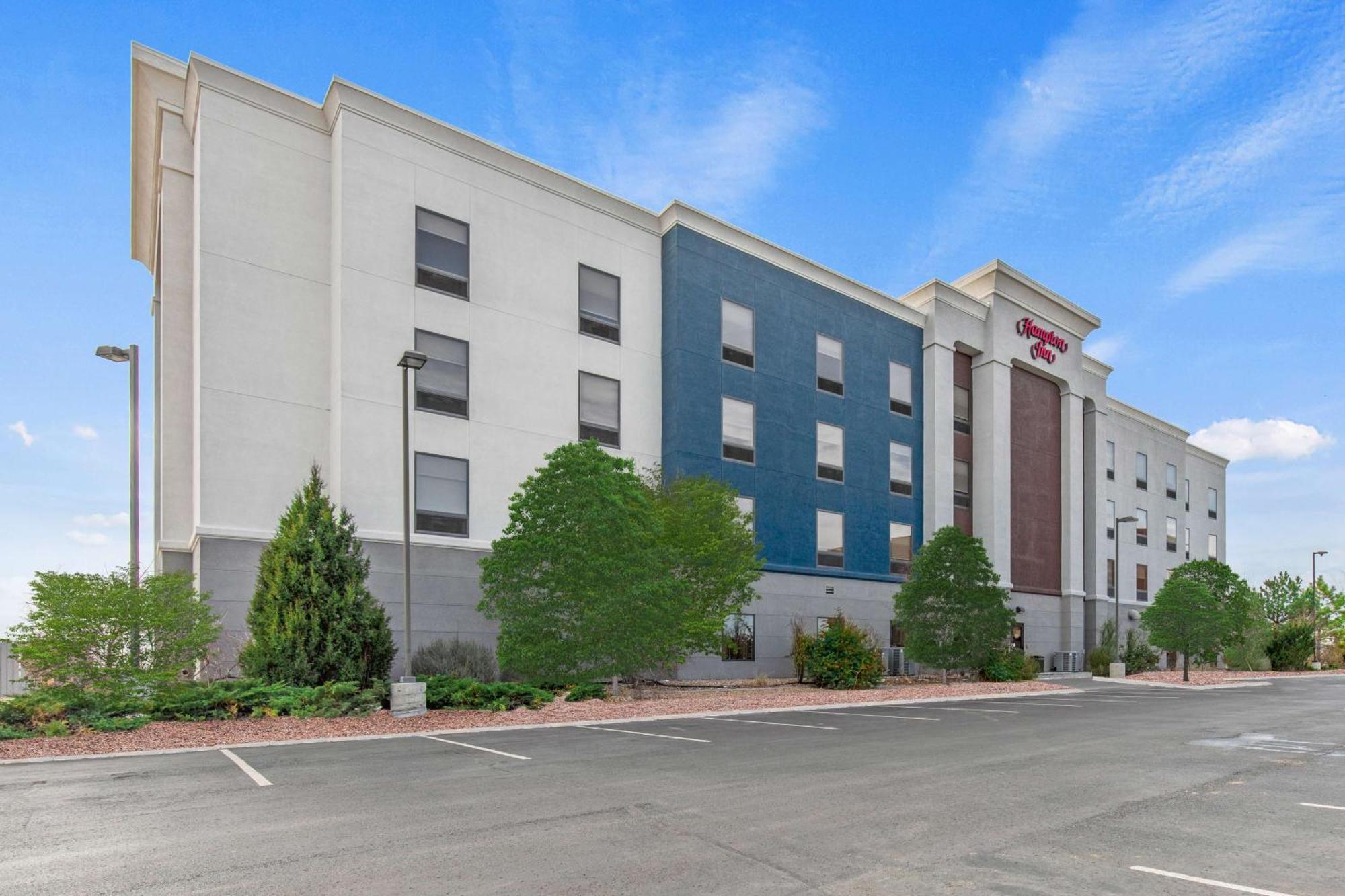 Hampton Inn Denver Northeast-Брайтон Экстерьер фото